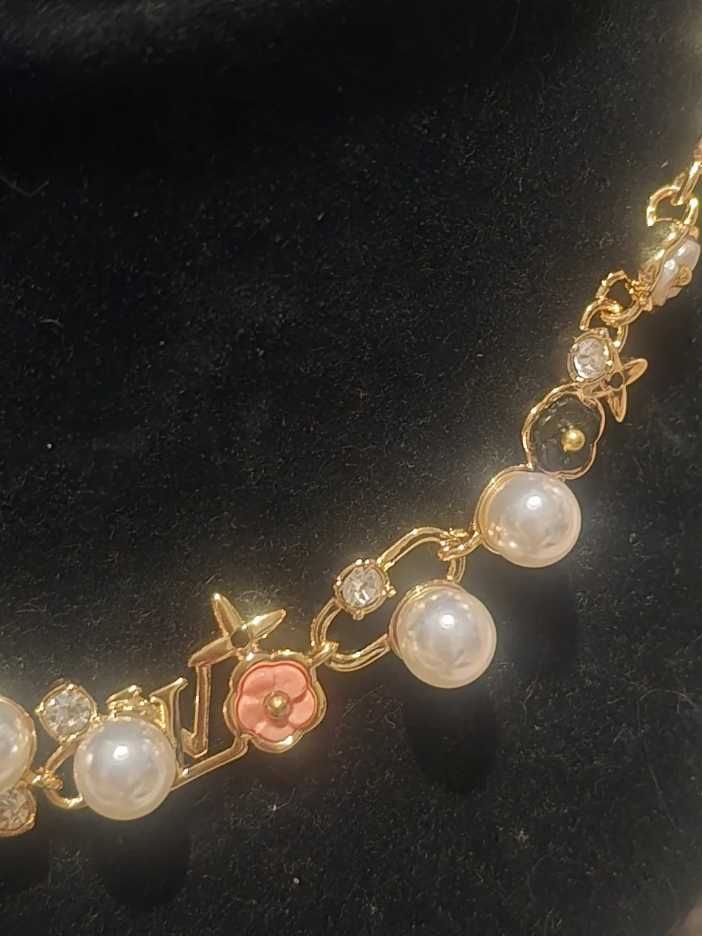 Gold-Tone Pearl & Flower Necklace - Designer Style